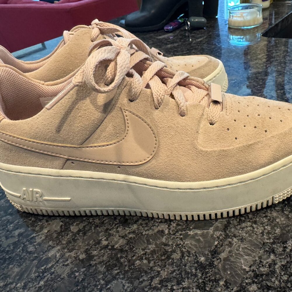 Size 8 - Nike Air Force 1 Platform Sage Low in Particle Beige